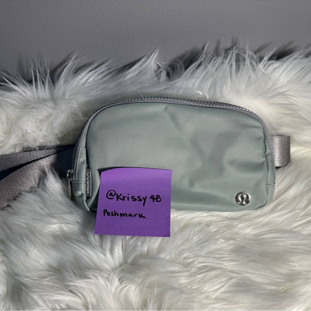 Everywhere belt bag, Lululemon 1L